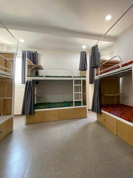 – CN 6: KÝ TÚC XÁ RÈM 227 ĐIỆN BIÊN PHỦ GẦN ĐH HỒNG BÀNG