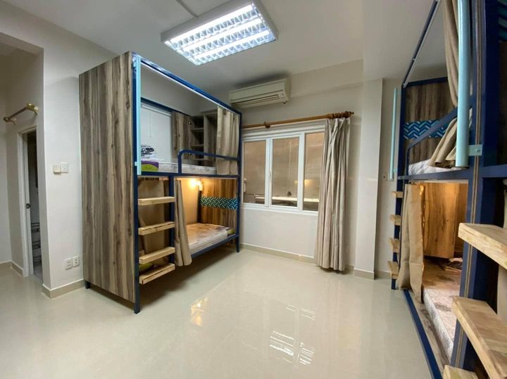 – CN 2: KÝ TÚC XÁ PHÒNG CHỈ 4 NGƯỜI TRẦN HƯNG ĐẠO Q1